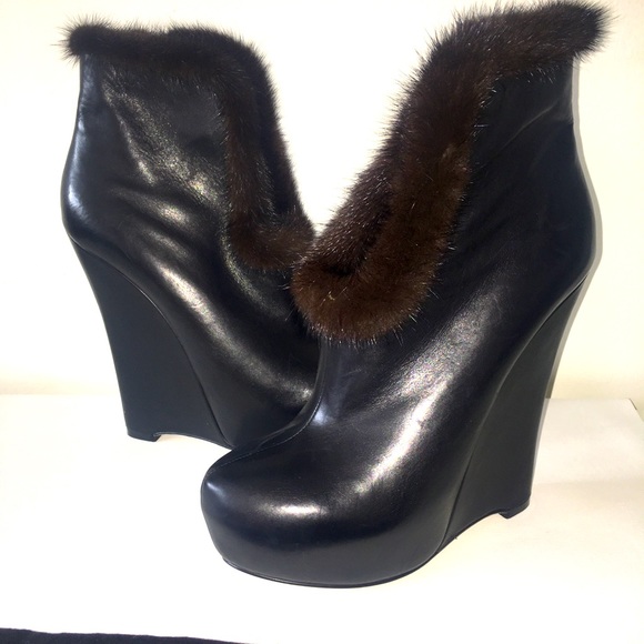Alejandro Ingelmo Shoes - Alejandro Ingelmo Anya Wedge Mink Bootie NWT sz 10
